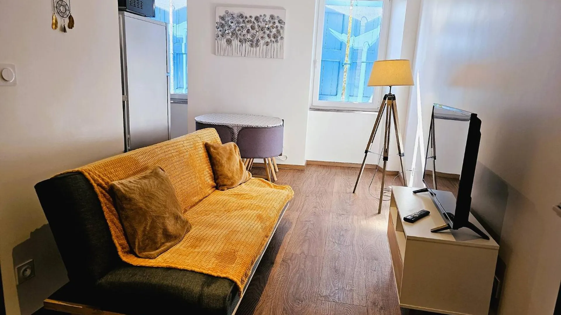 3 Liberte - 2Nd Apartment Saint-Affrique